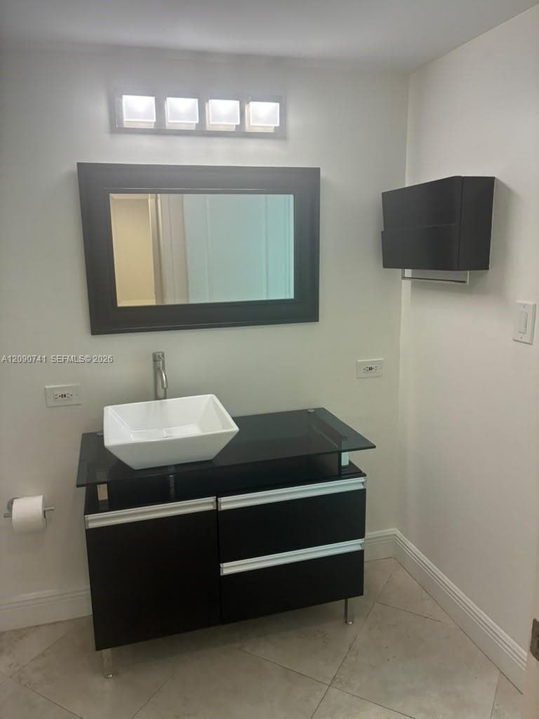 Bravura II Condo · #107 in Aventura - Photo 13