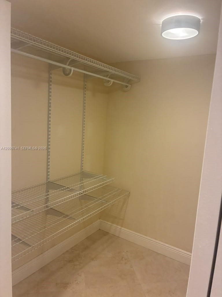 Bravura II Condo · #107 in Aventura - Photo 12