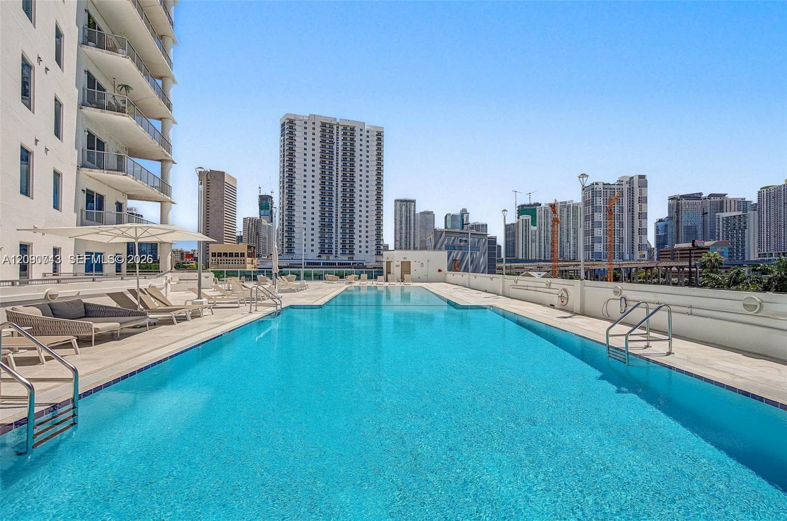 NEO CONDO · #1703 in Miami - Photo 16