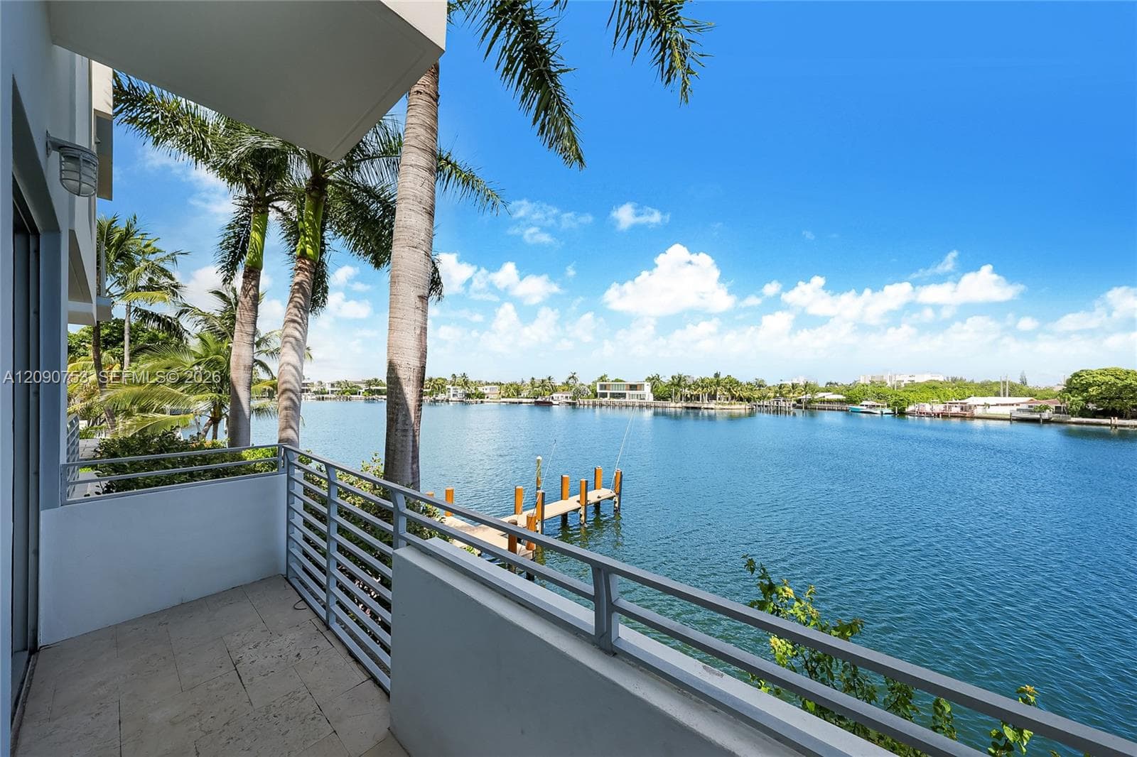 Avanti Town-Houses · #4 in Miami Beach - Photo 11