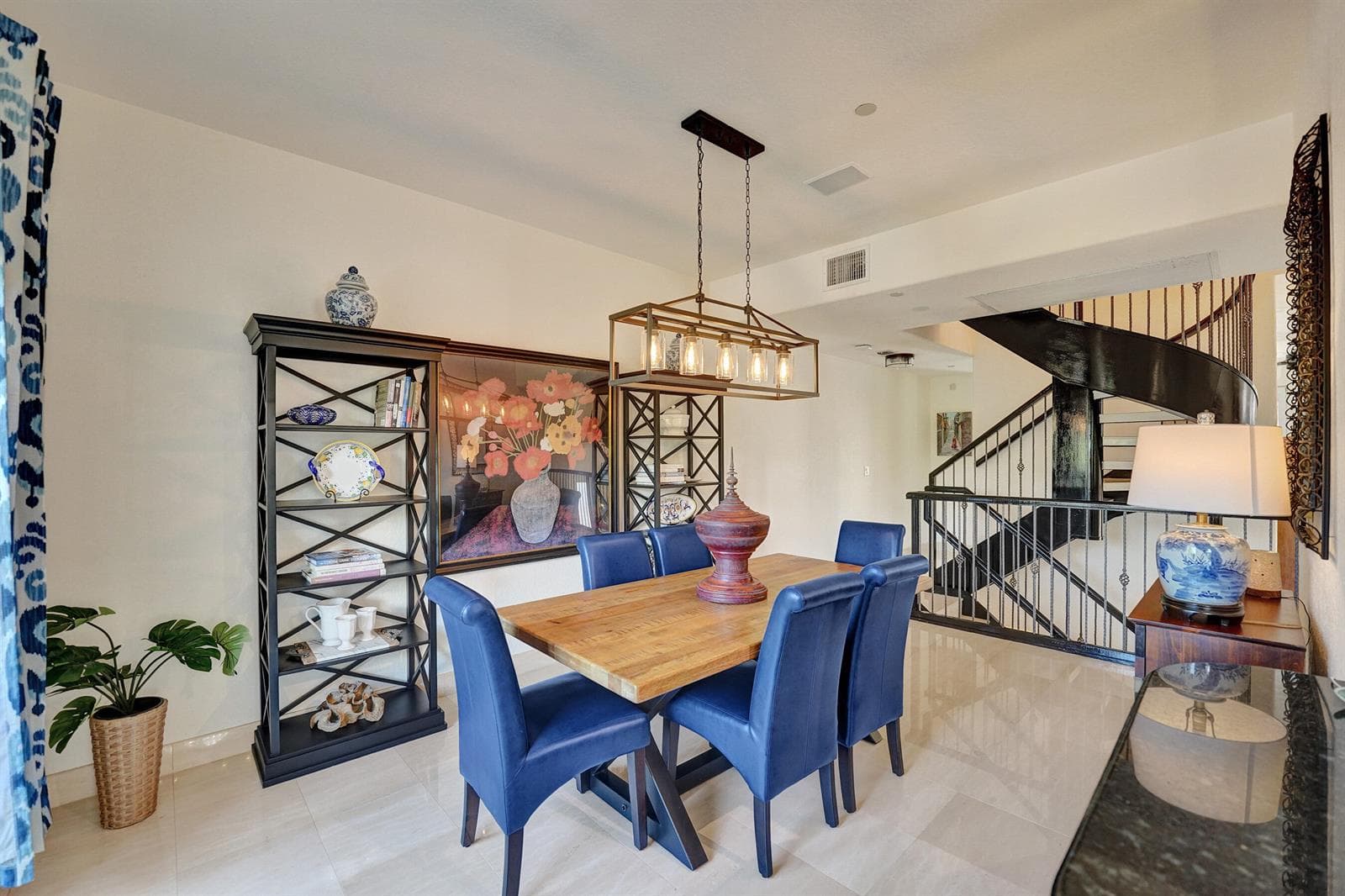 Dining Room 2