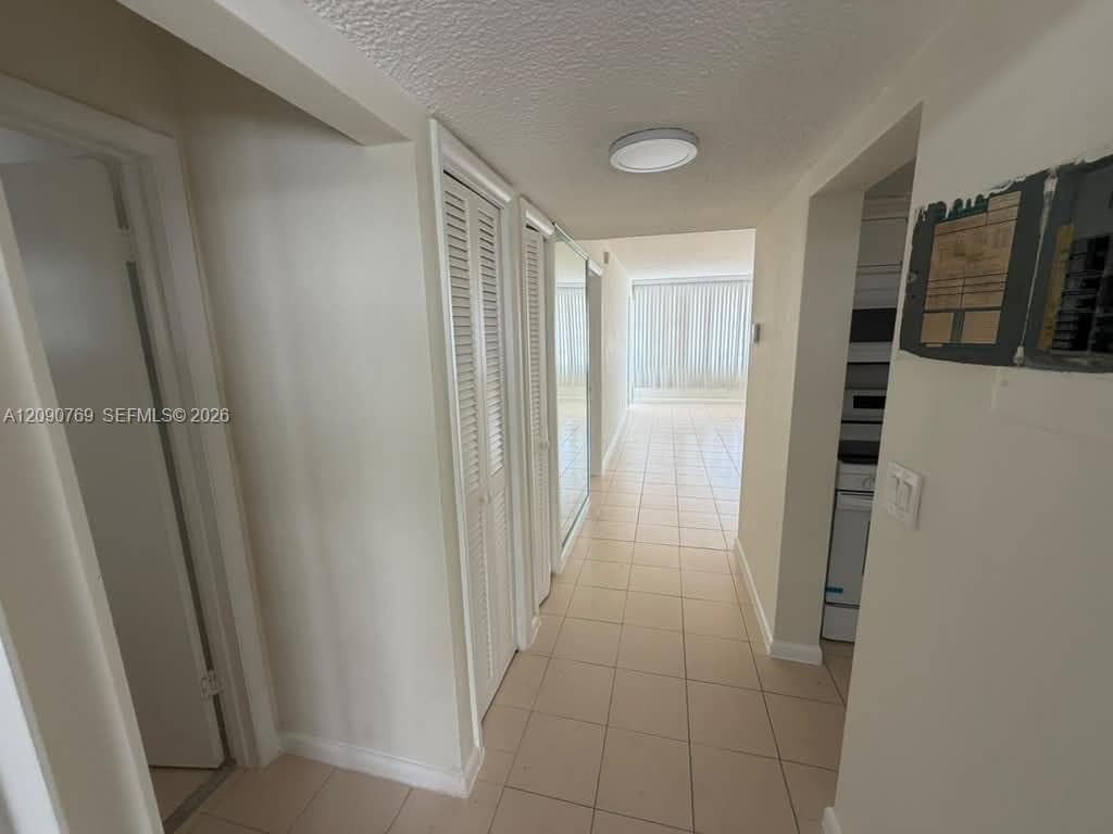 THIRD GULFSTREAM GARDEN A · #202E in Hallandale Beach - Photo 7