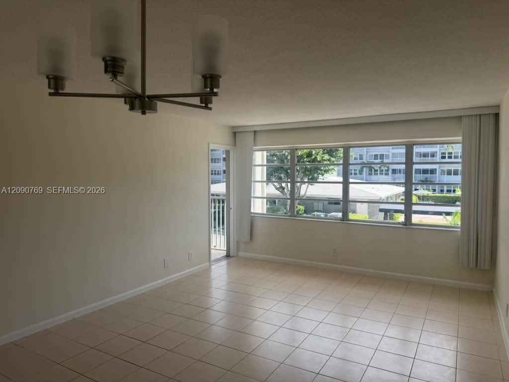 THIRD GULFSTREAM GARDEN A · #202E in Hallandale Beach - Photo 1