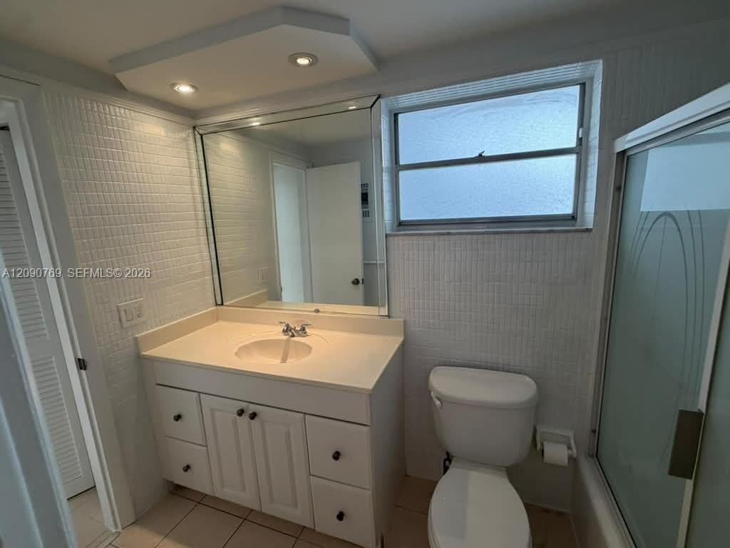 THIRD GULFSTREAM GARDEN A · #202E in Hallandale Beach - Photo 30