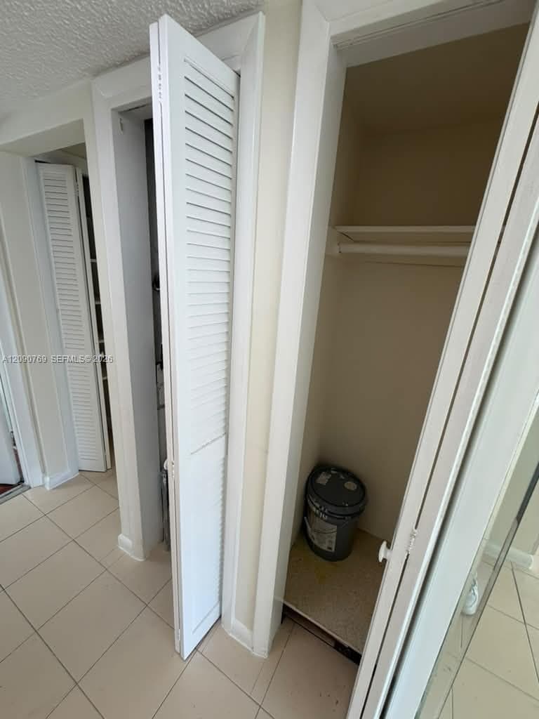 THIRD GULFSTREAM GARDEN A · #202E in Hallandale Beach - Photo 33
