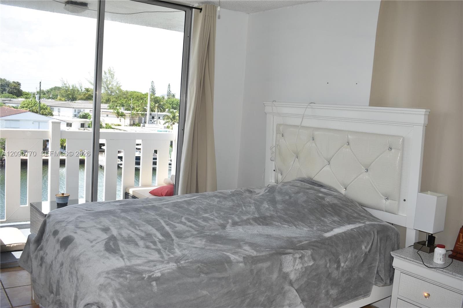 WATERWAY PLAZA CONDO · #412 in Miami Beach - Photo 2