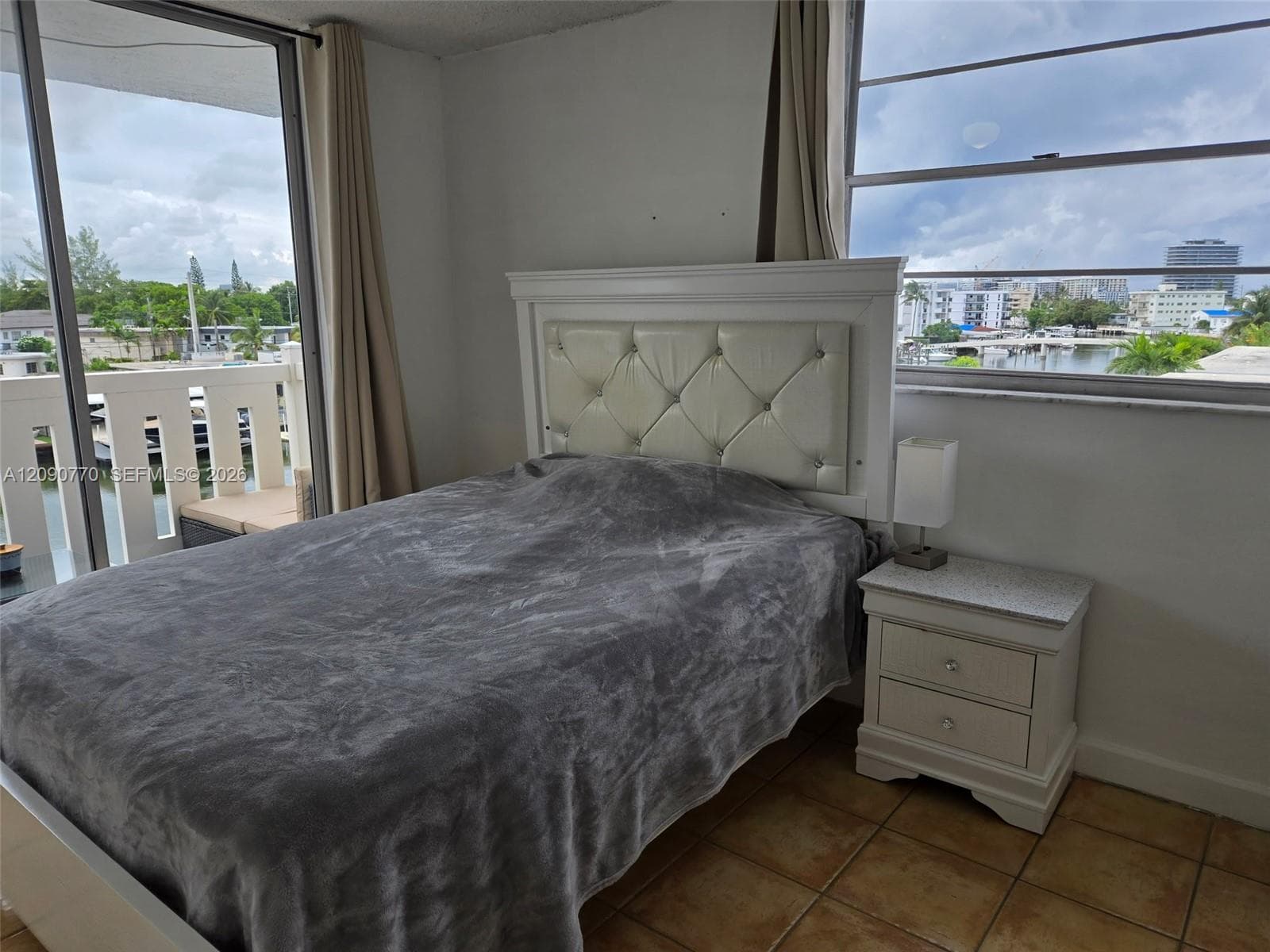 WATERWAY PLAZA CONDO · #412 in Miami Beach - Photo 34