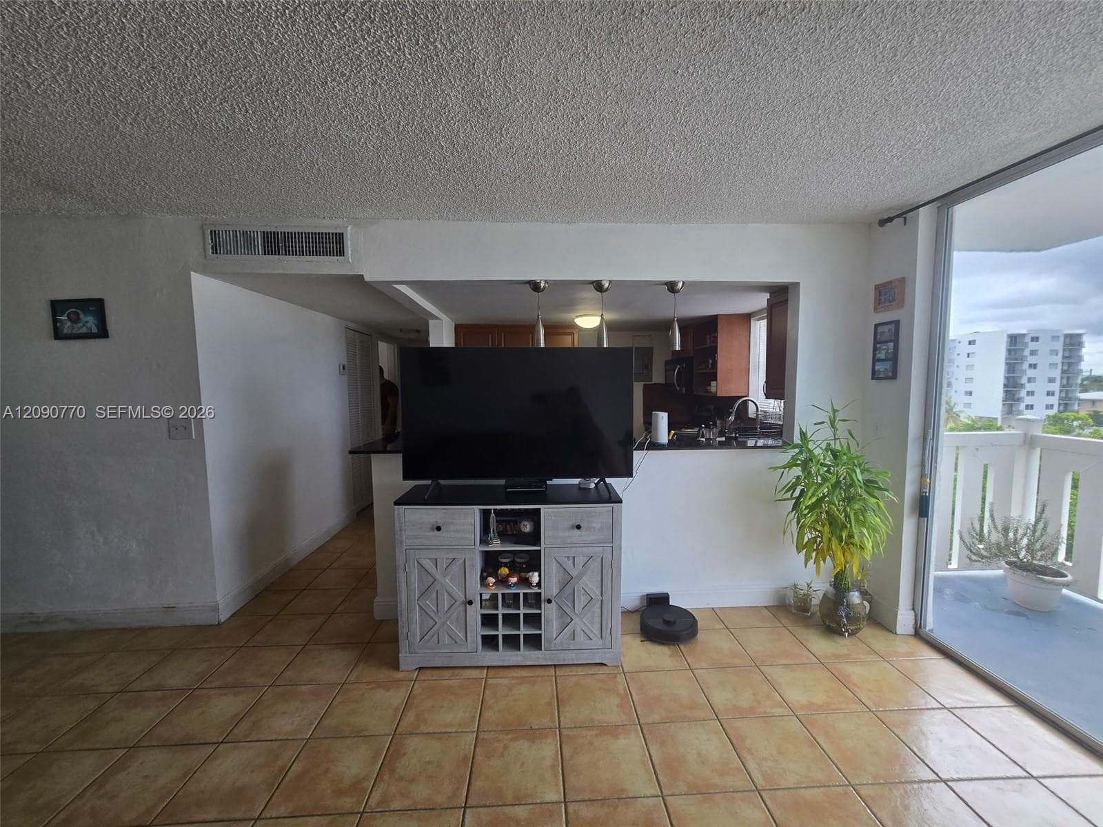 WATERWAY PLAZA CONDO · #412 in Miami Beach - Photo 33