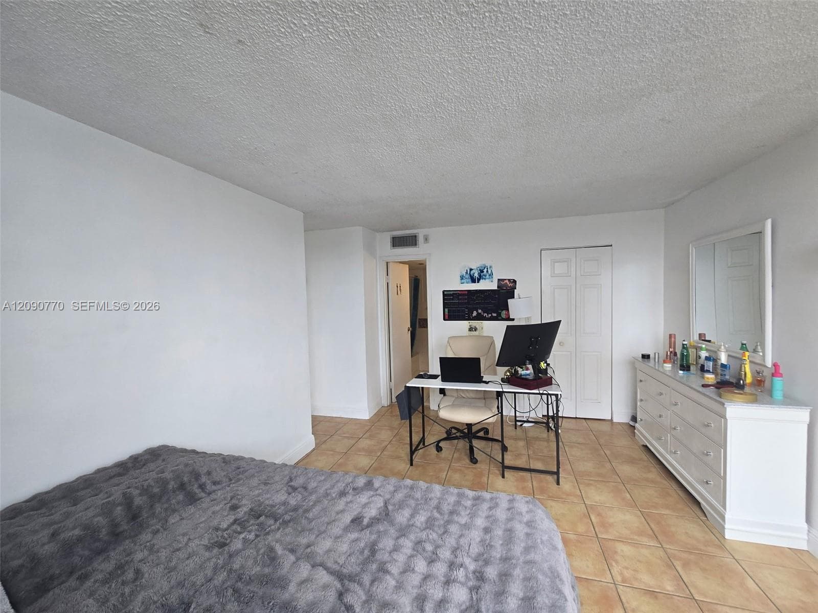 WATERWAY PLAZA CONDO · #412 in Miami Beach - Photo 45