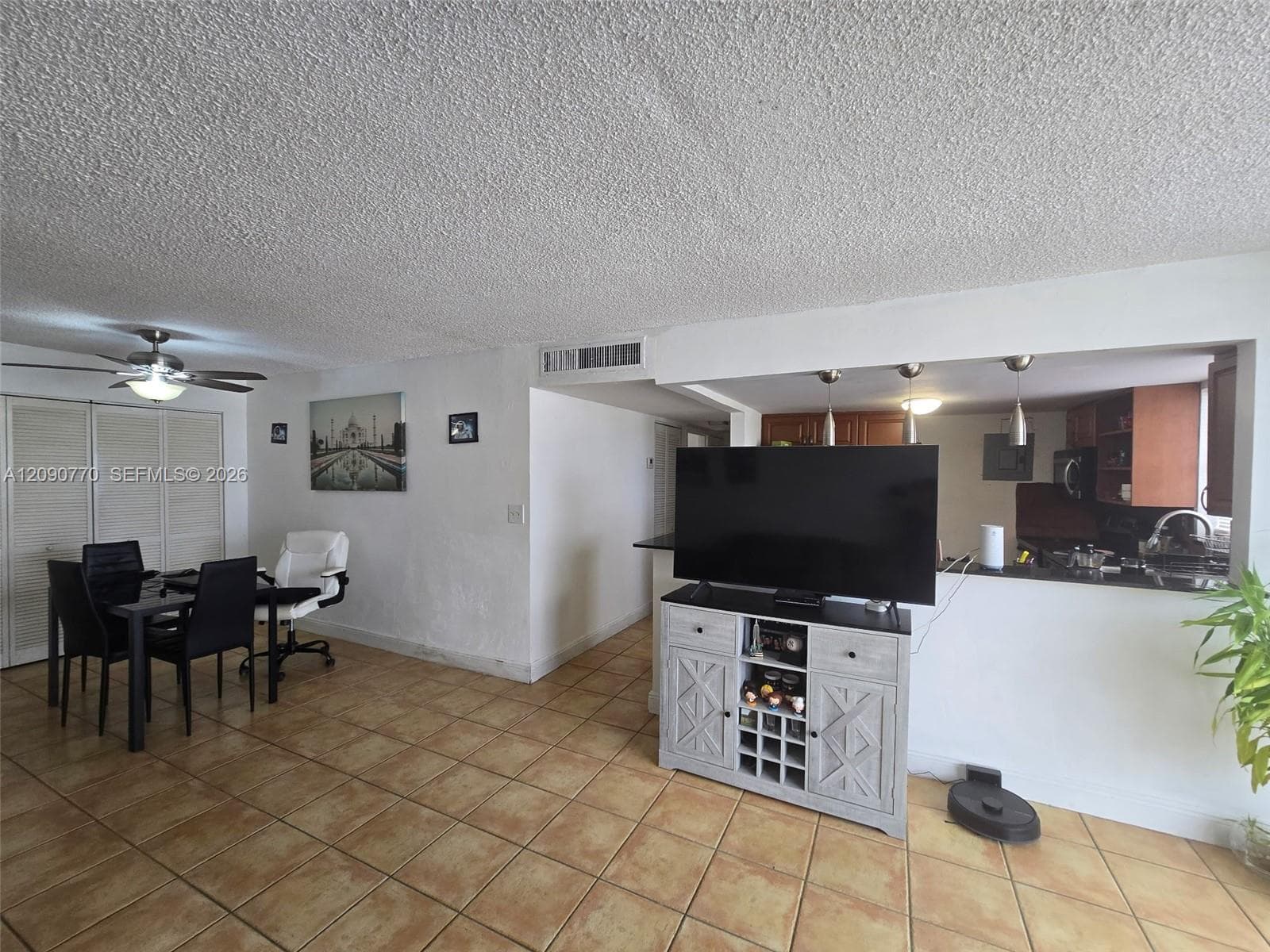 WATERWAY PLAZA CONDO · #412 in Miami Beach - Photo 35