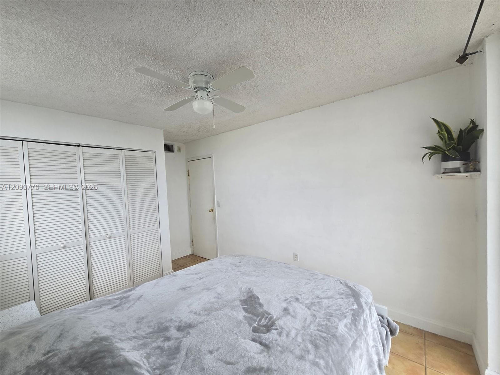 WATERWAY PLAZA CONDO · #412 in Miami Beach - Photo 25