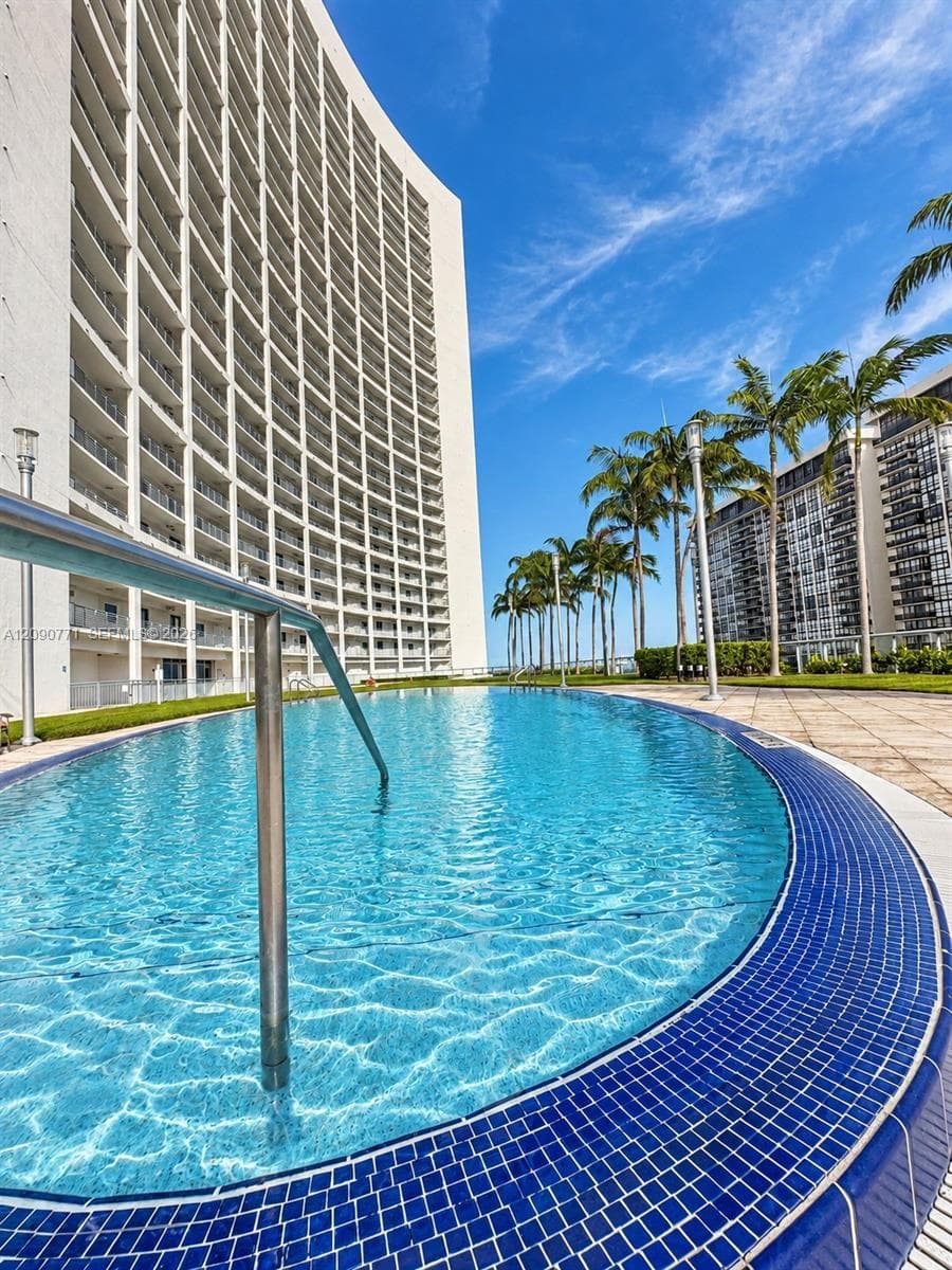 Blue Condominium · #3105 in Miami - Photo 22