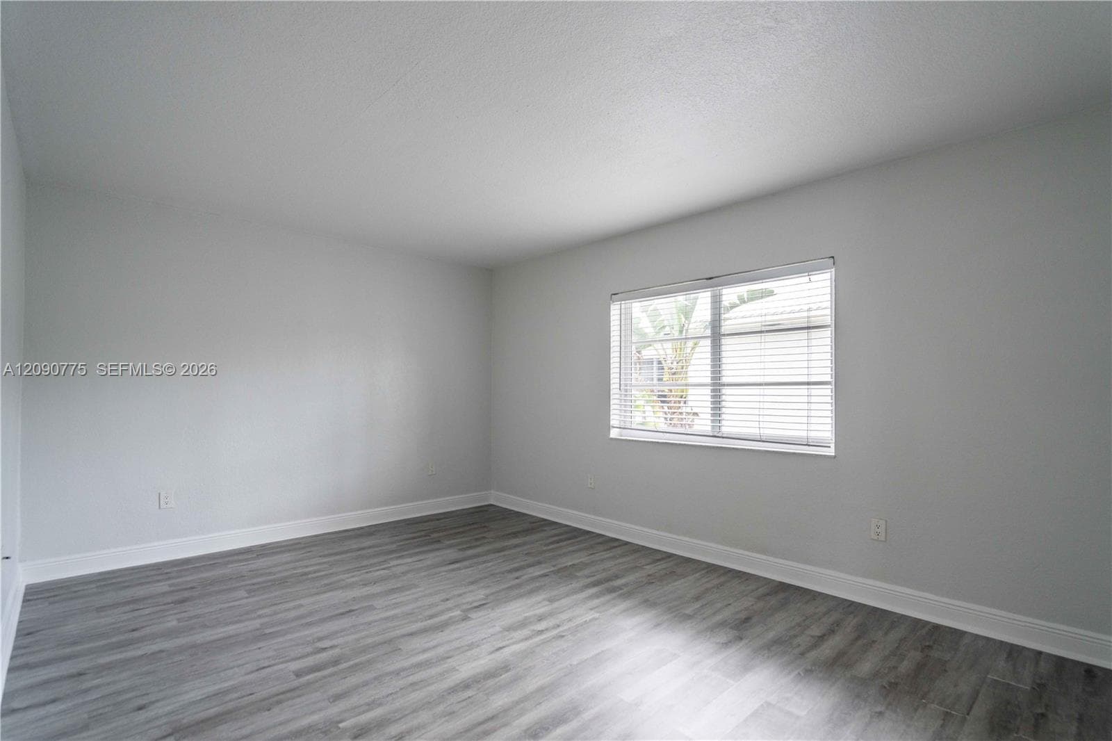 OCEANSIDE SEC ISLE OF NOR · #203 in Miami Beach - Photo 2