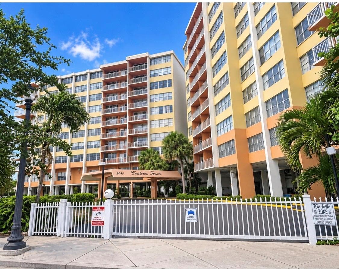 CRESTVIEW TOWERS CONDO · #819 in North Miami Beach - Photo 1