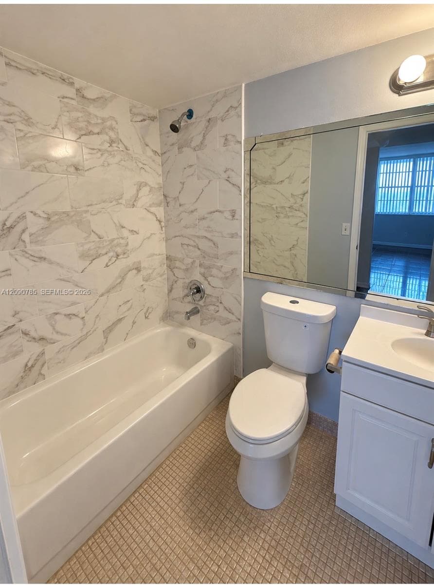CRESTVIEW TOWERS CONDO · #819 in North Miami Beach - Photo 5