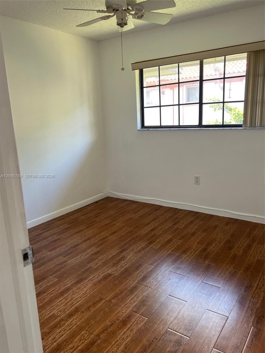 cARMEL lAKES · #206 in Miami - Photo 11
