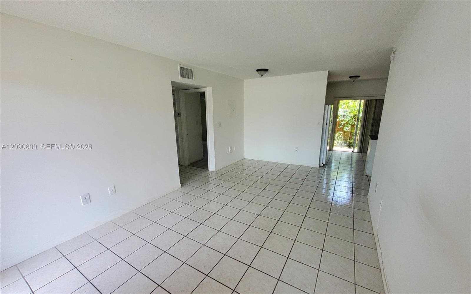 CONQUISTADOR VILLAS CONDO · #101 in Hialeah - Photo 2