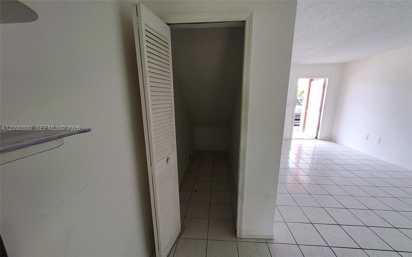 CONQUISTADOR VILLAS CONDO · #101 in Hialeah - Photo 8