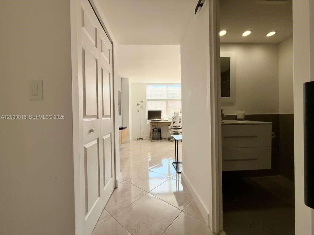 WINSTON TOWERS 200 · #1712 in Sunny Isles Beach - Photo 16