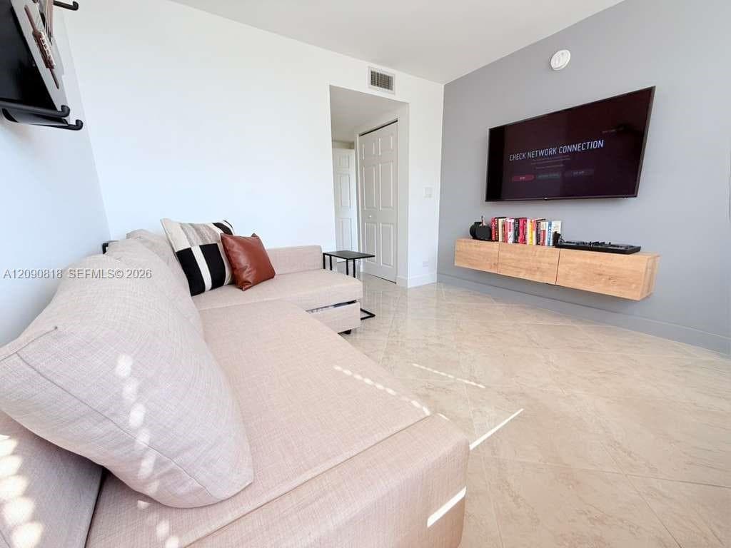 WINSTON TOWERS 200 · #1712 in Sunny Isles Beach - Photo 26