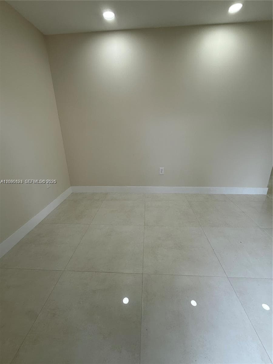 TOWN OF FLORIDA CITY · #B in Florida City - Photo 12