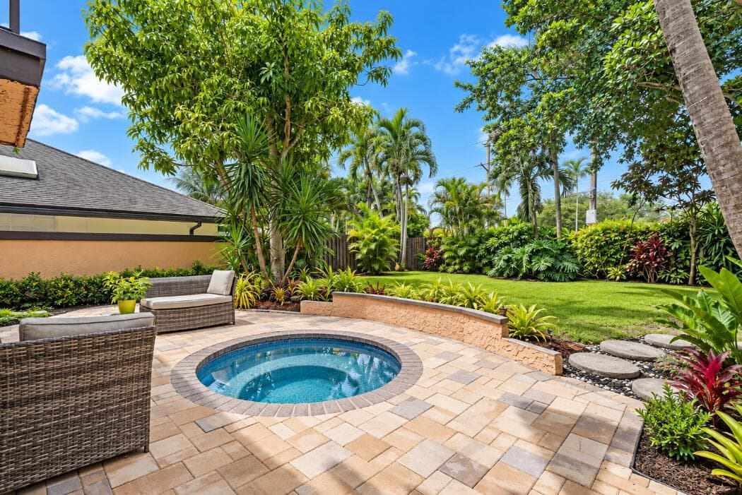 hot tub