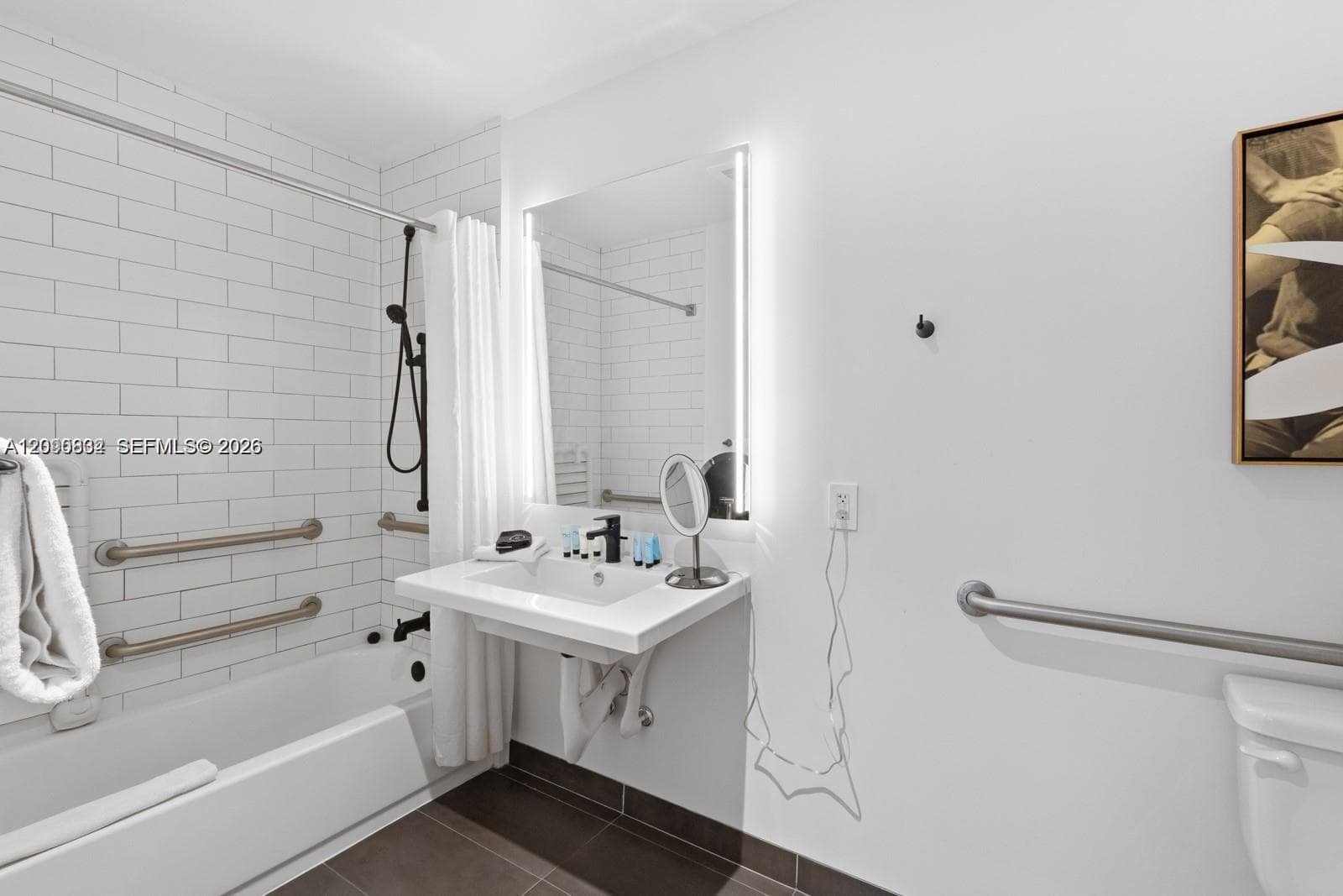 The Elser Hotel & Residences · #1518 in Miami - Photo 8