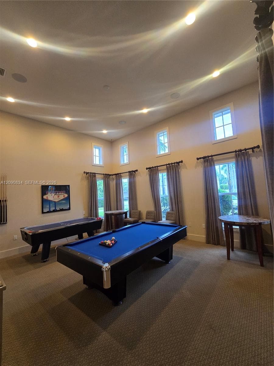 10433 NW 70th Ln photo 25