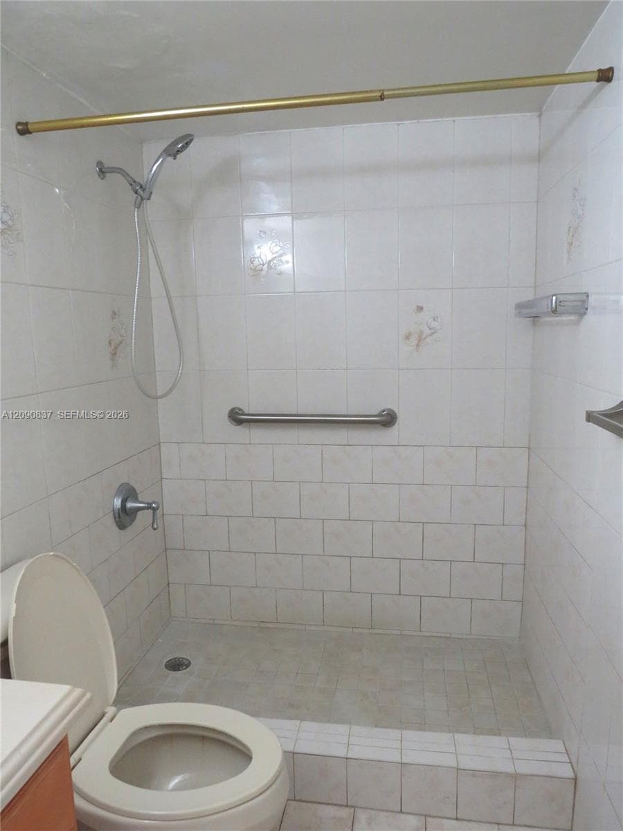 Parkwood Condominium # 2 · #203 in Miami - Photo 40