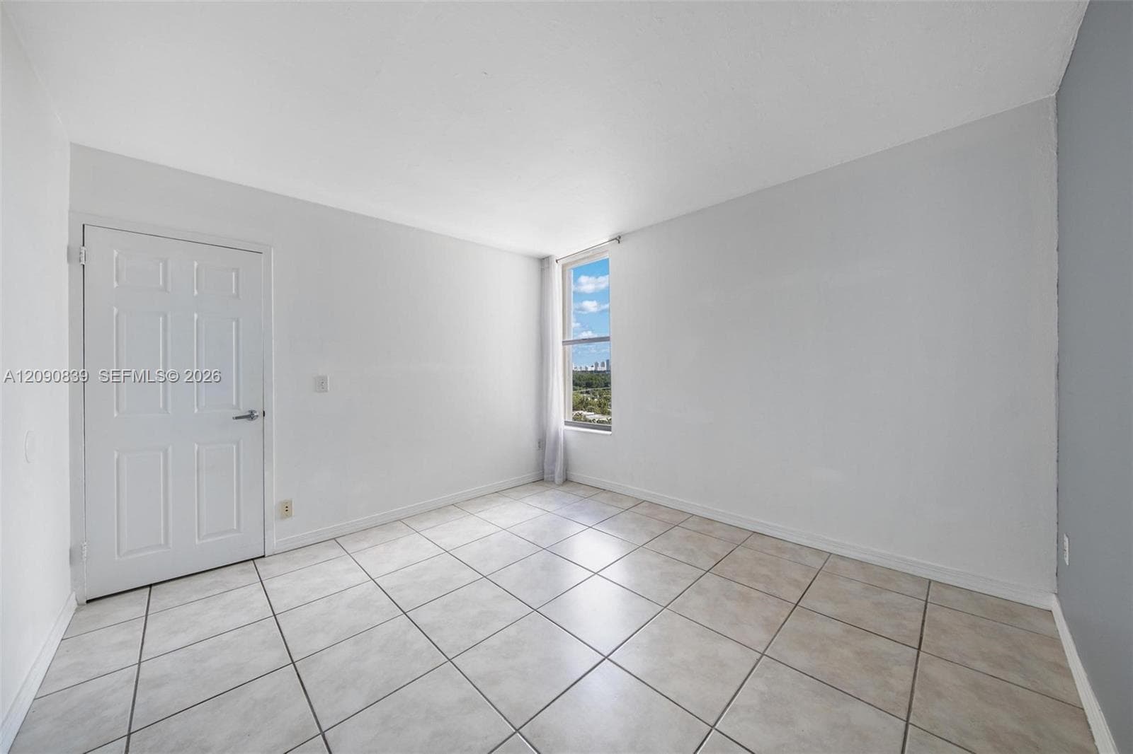 VECINO DEL MAR CONDO · #811 in North Miami - Photo 36