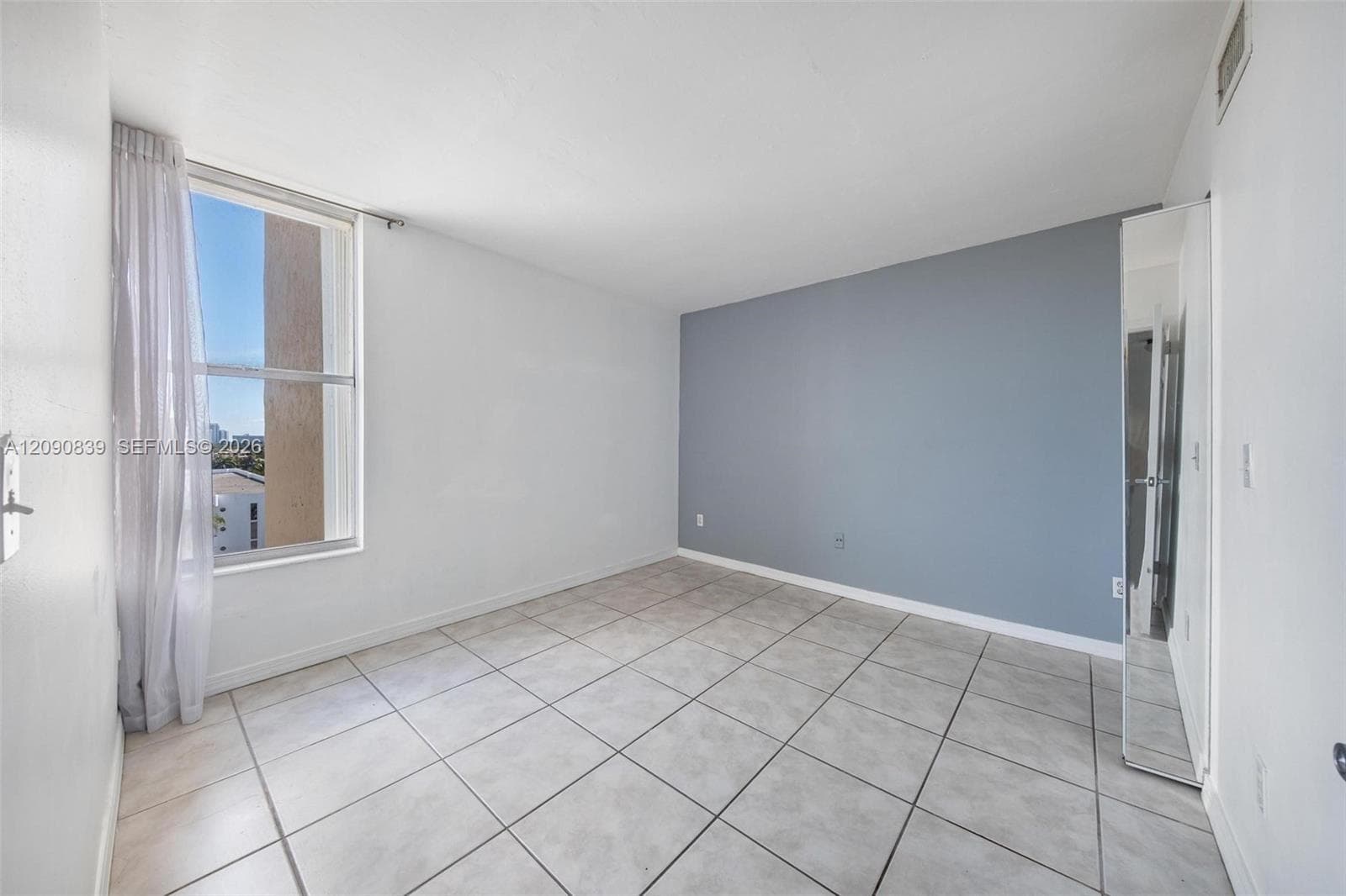 VECINO DEL MAR CONDO · #811 in North Miami - Photo 35
