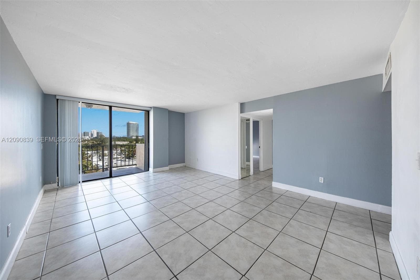 VECINO DEL MAR CONDO · #811 in North Miami - Photo 21