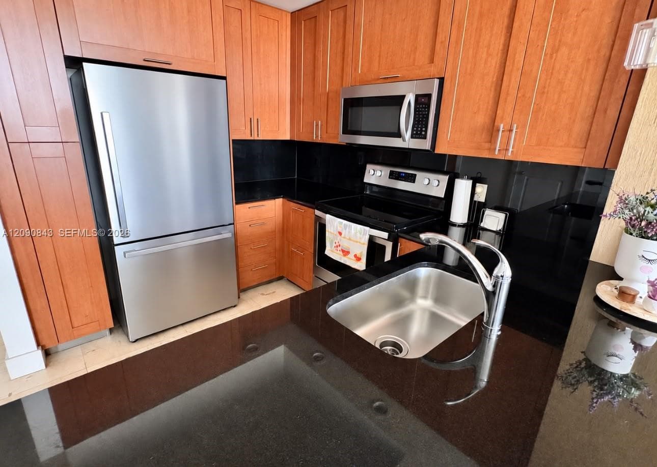 STRADA 315 CONDO · #1109 in Fort Lauderdale - Photo 6