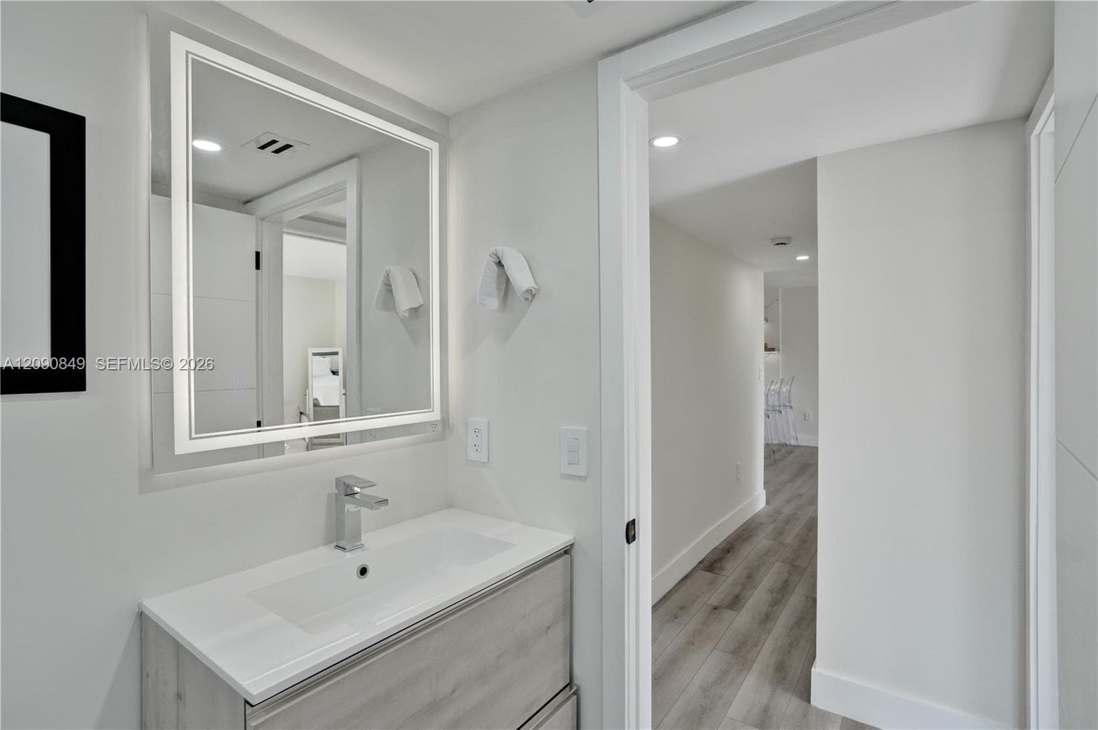 FRANCES CONDO APTS · #502 in Miami Beach - Photo 11