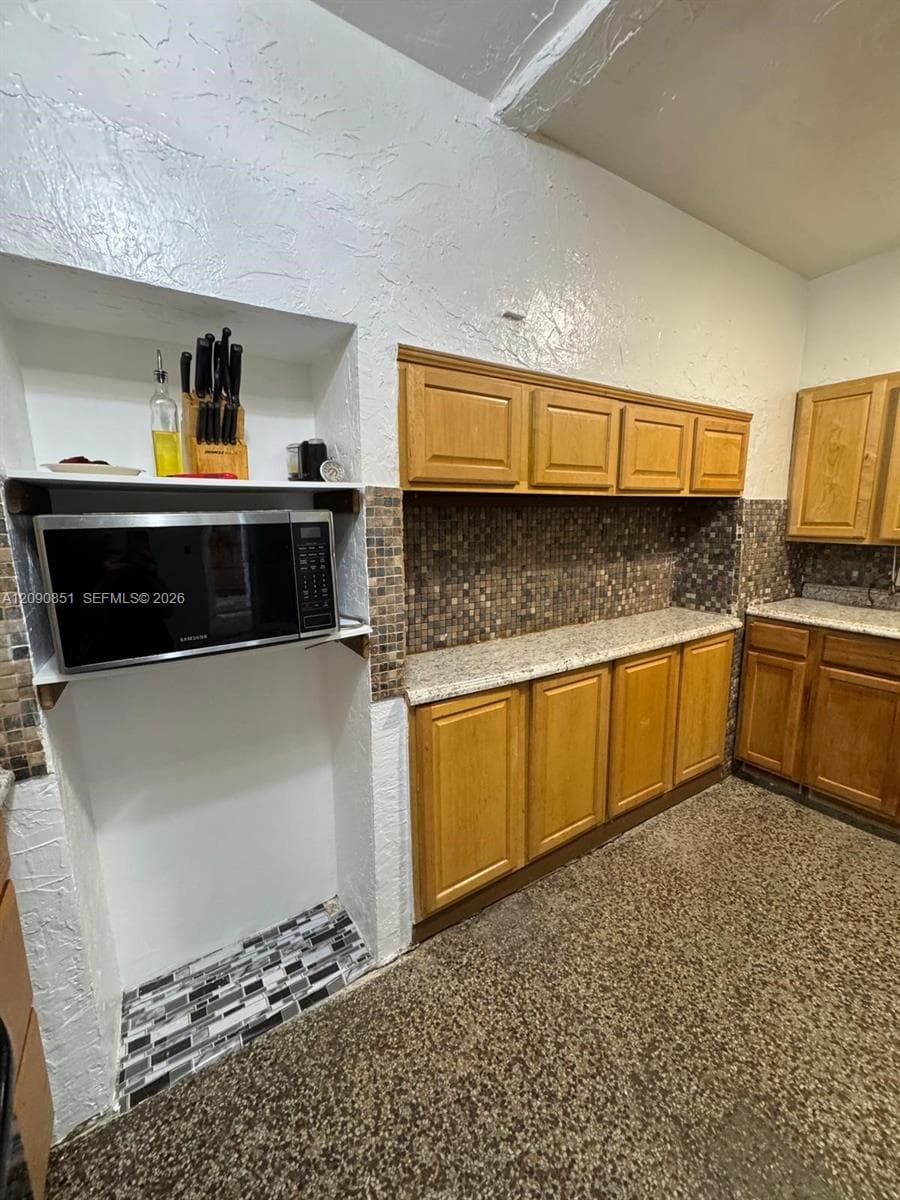 1416 SW 27th St photo 28