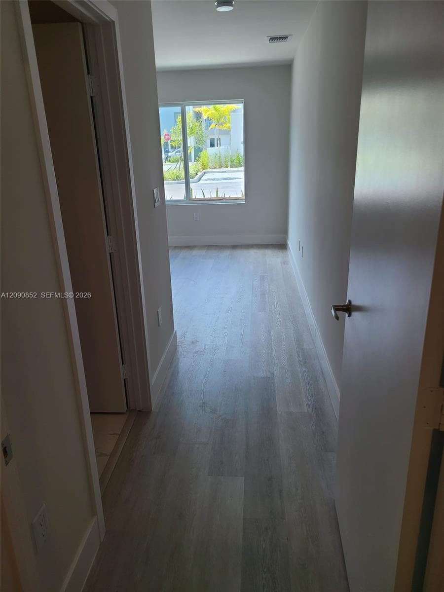 2555 NE 193 St #2114 photo 7