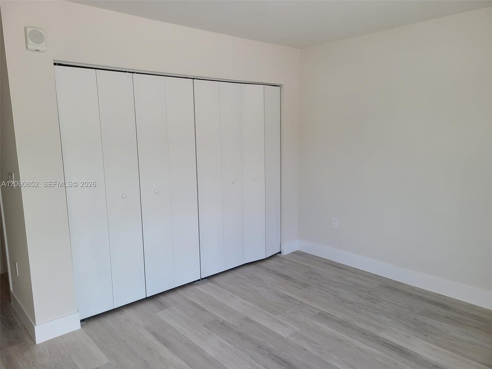 2555 NE 193 St #2114 photo 15
