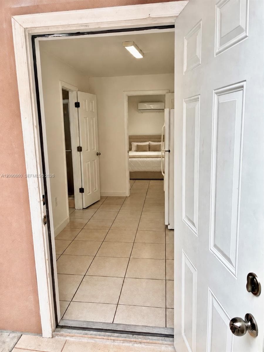 10665 SW 6 St photo 20