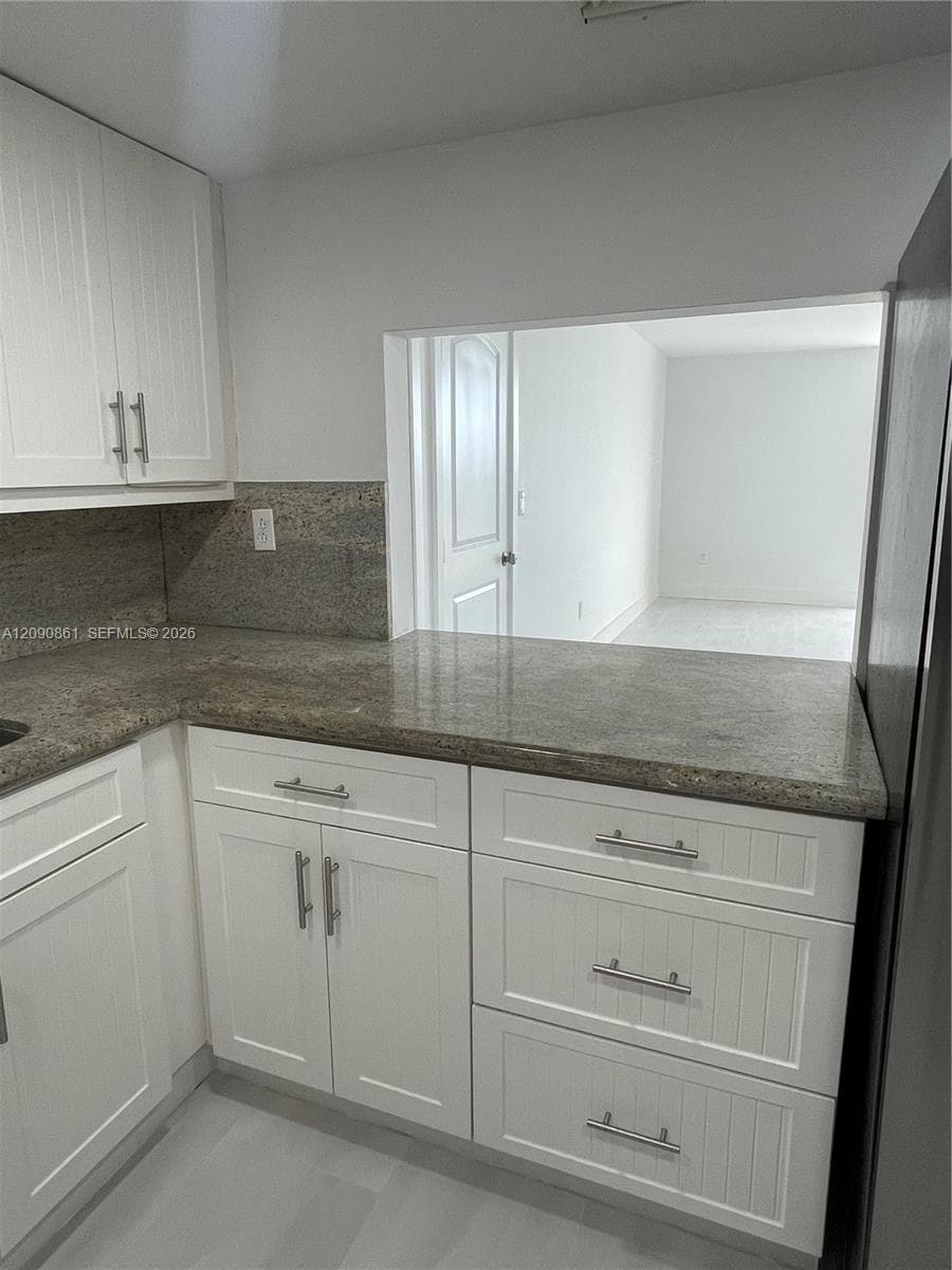 INDIAN CREEK CL MARINA CO · #4D in Miami Beach - Photo 20