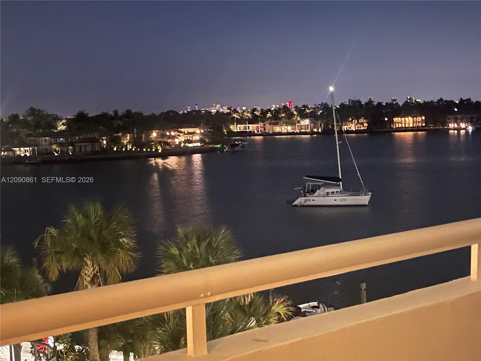 INDIAN CREEK CL MARINA CO · #4D in Miami Beach - Photo 11