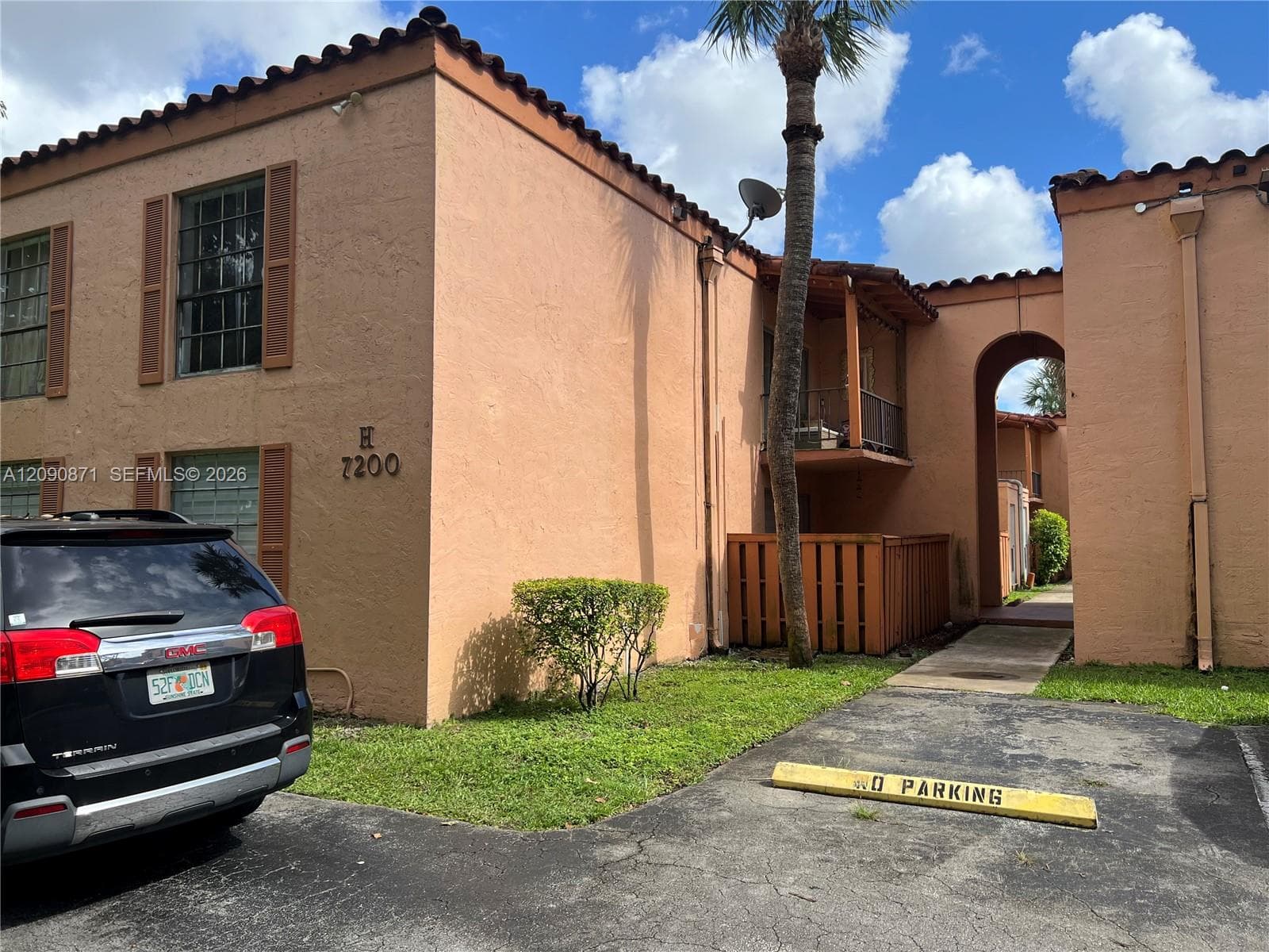 CYPRESS VILLAGE CONDO · #H5 in Miami Lakes - Photo 1