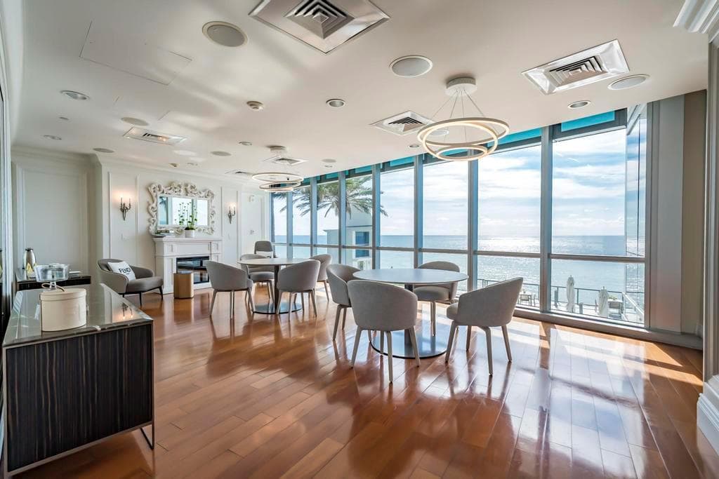 1922