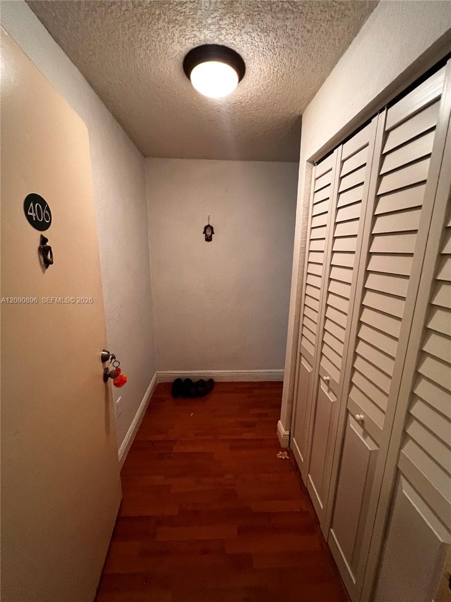 PALM GARDENS CONDO · #406 in Miami - Photo 2