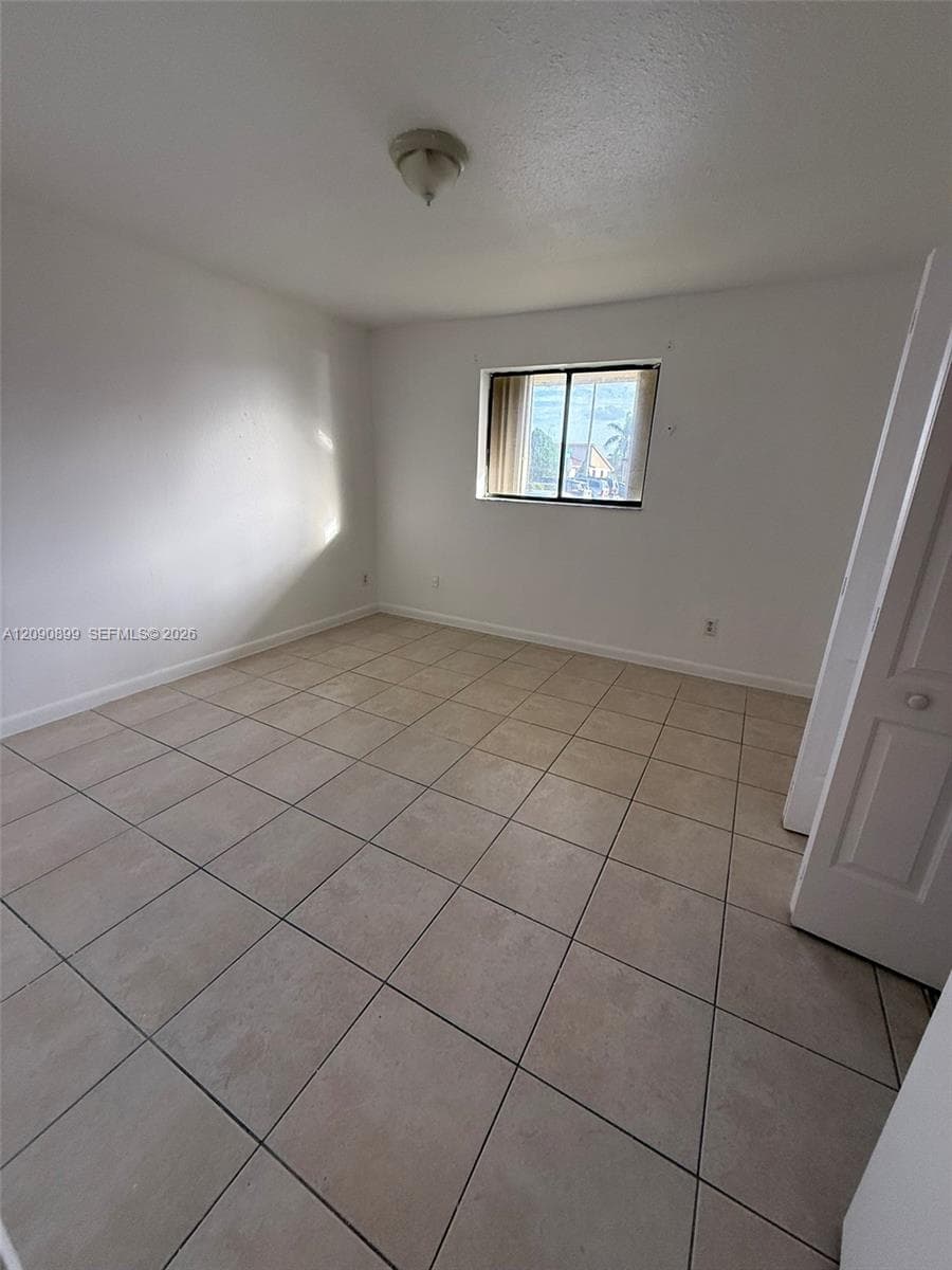 14127 SW 280th Ter photo 5