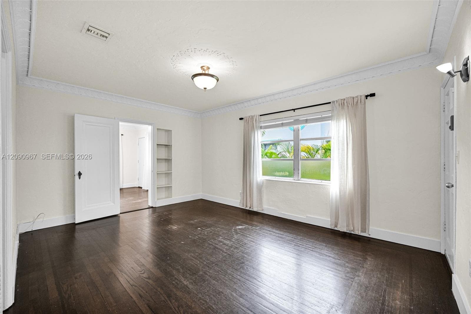 FLAMINGO WAVE CONDO · #8 in Miami Beach - Photo 3