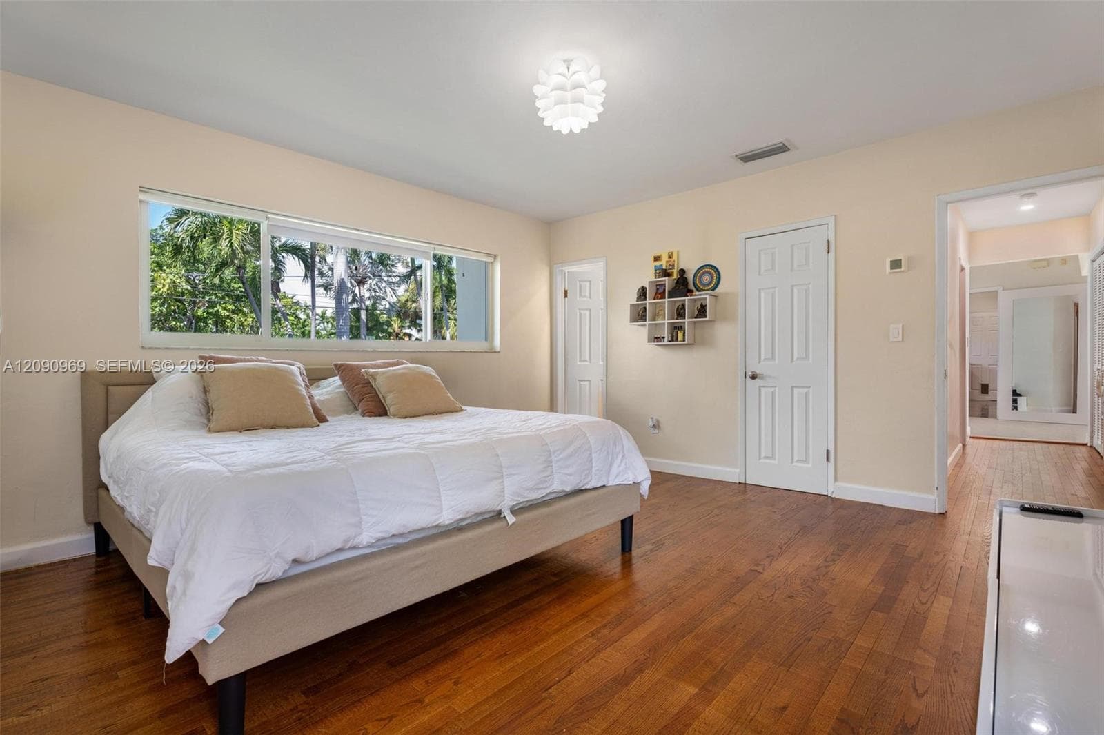 9217 Bay Dr photo 22