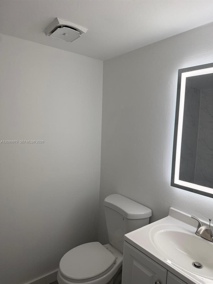 SUNSET VILLAS CONDO · #110-3 in Miami - Photo 8