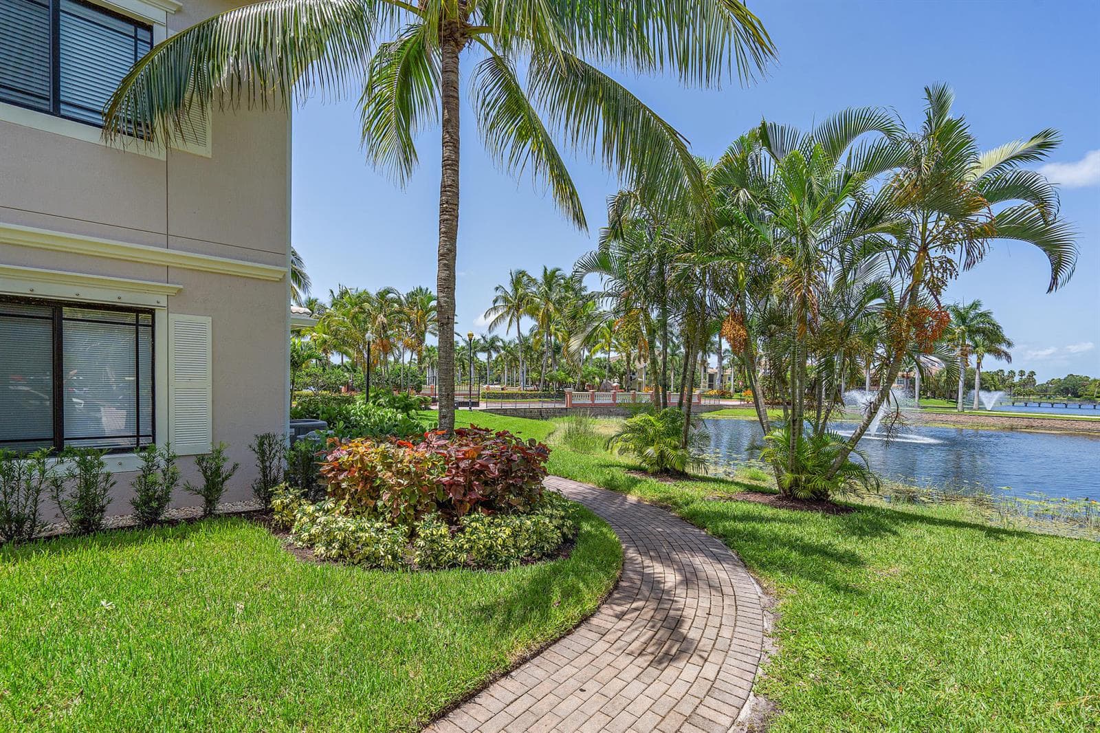2810GrandePkwy107-PalmBeachGardens-F