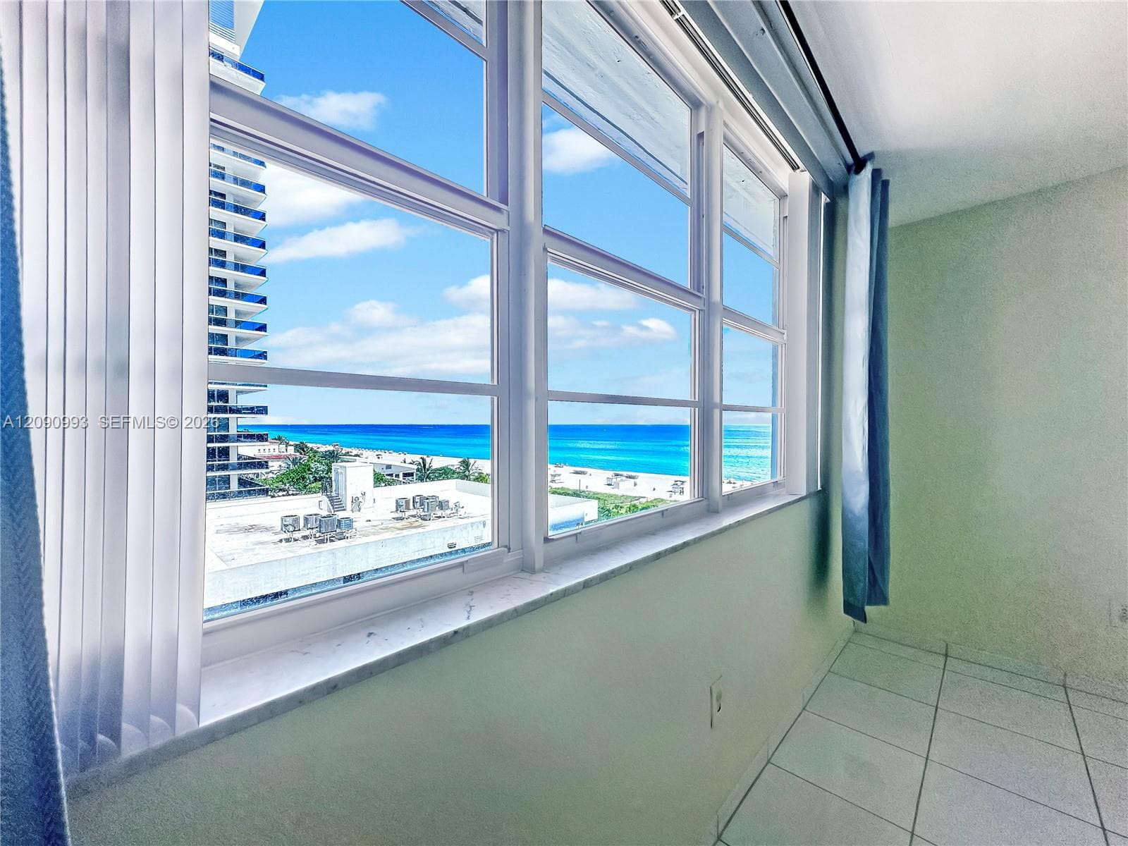 CORINTHIAN CONDO · #8E in Miami Beach - Photo 4