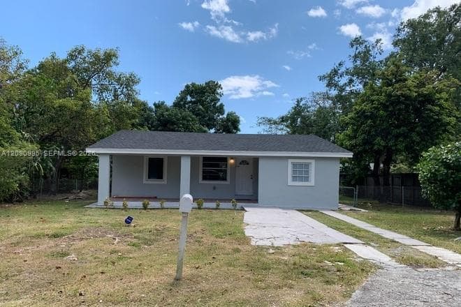 5920 SW 59th St photo 1